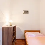 Holiday home With Sea View I Risika