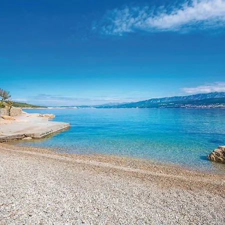 With Sea View I Semesterbostad